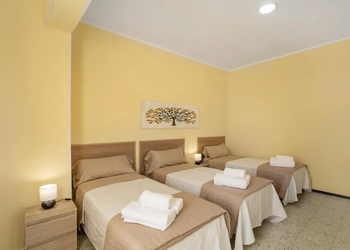 Casa Angela Pino 19_21 *